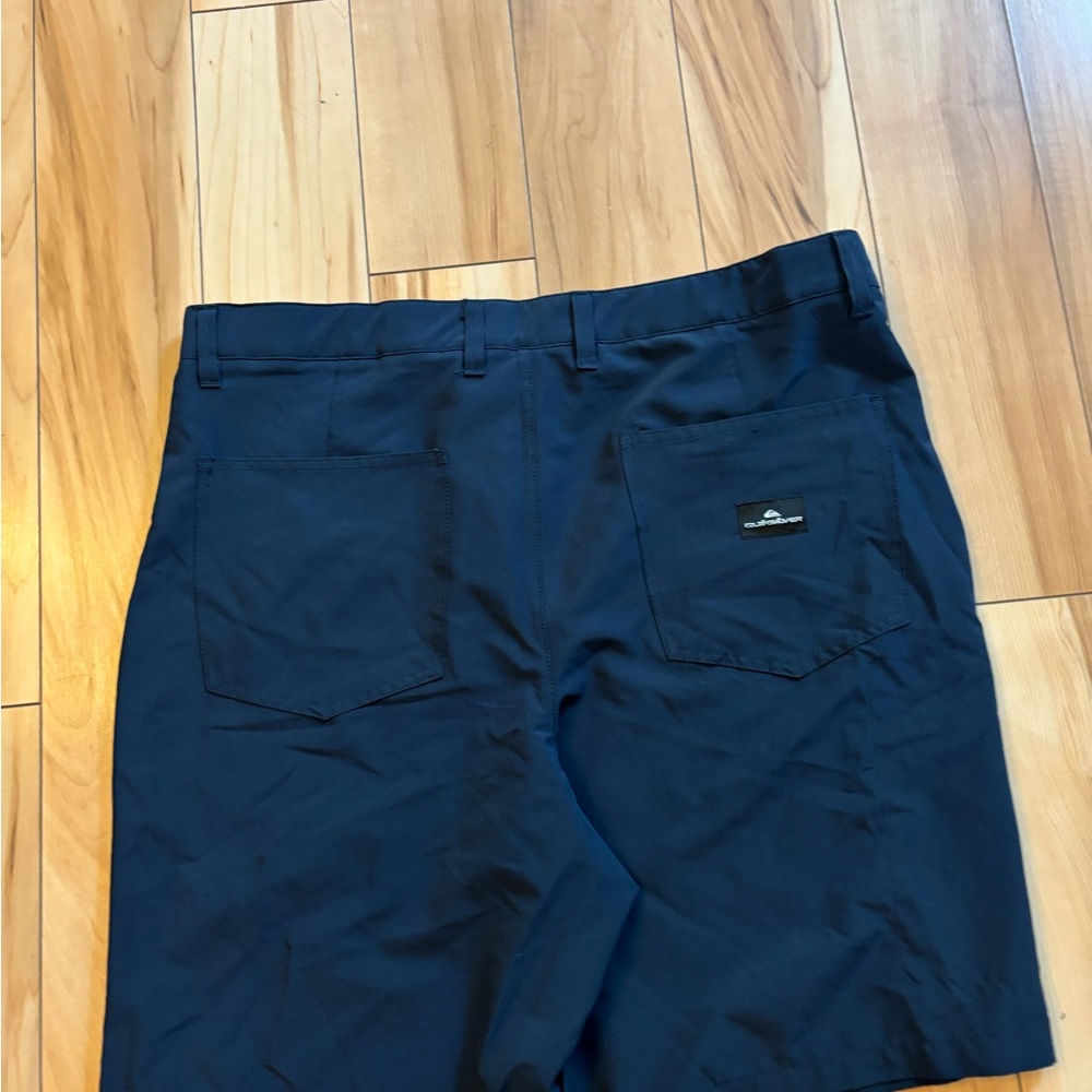 Quiksilver Men's Navy Hybrid Shorts - Picture 2 of 4